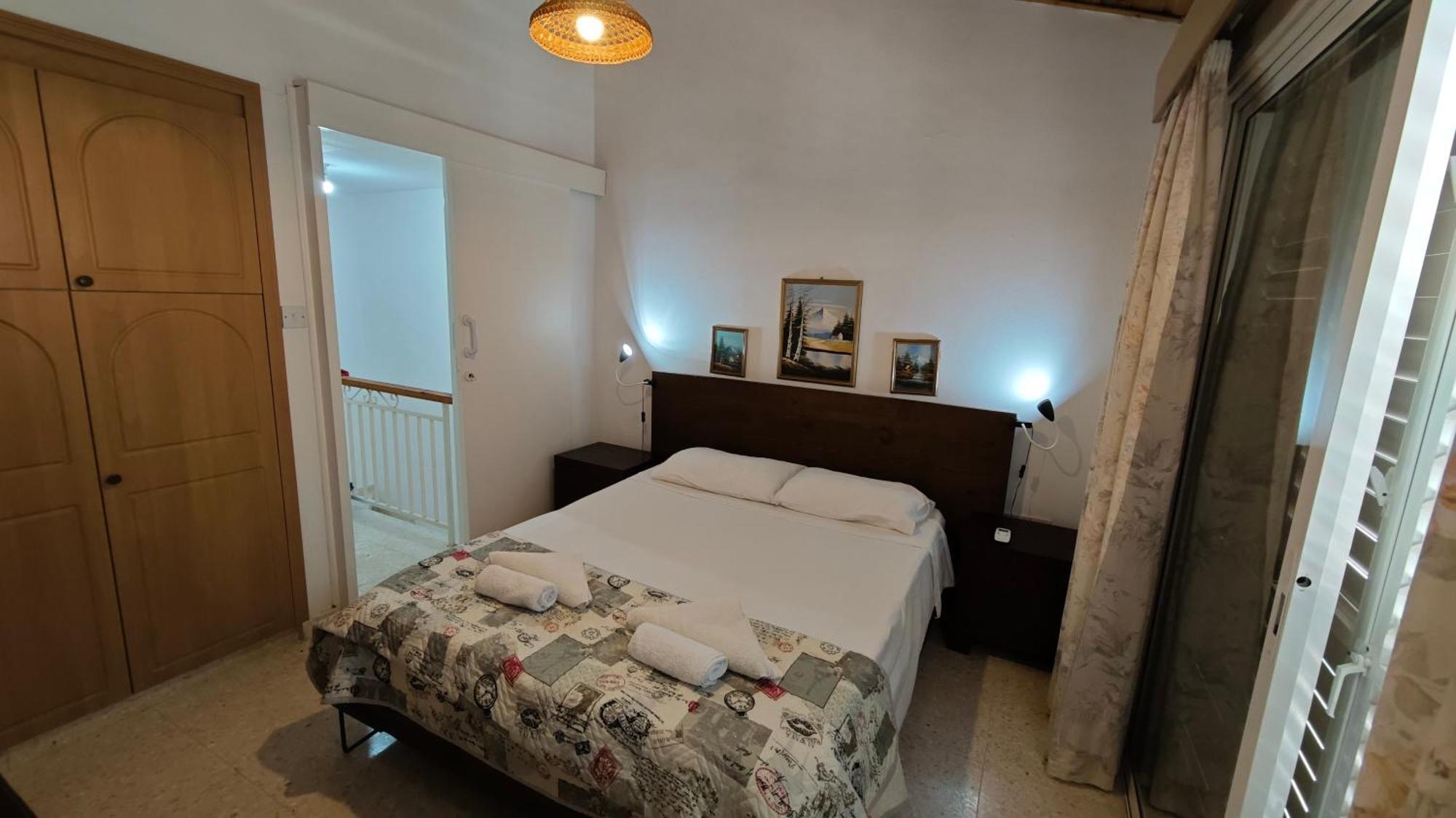 Relaxing Seaside Manors Apartment Larnaca Bagian luar foto
